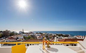 Typical T2 In Albufeira W/ Balcony By Lovelystay